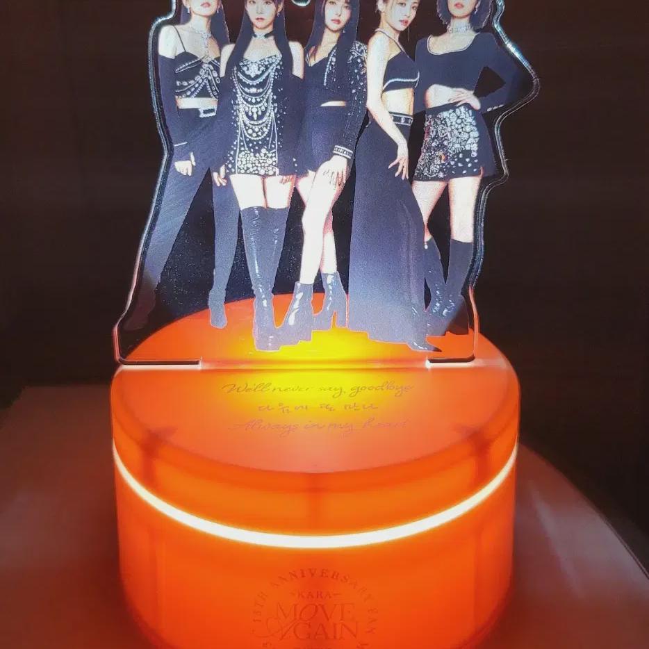 

Kara Led Acrylic Stand