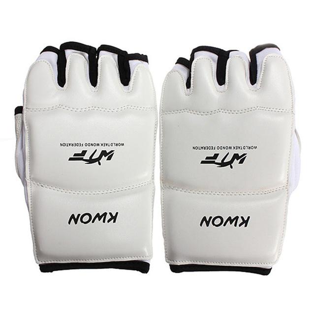 New Leather Half Finger Kids Children Karate Boxing Gloves Mitts Sanda Karate Sandbag Taekwondo Protector Gloves MMA Muay Thai