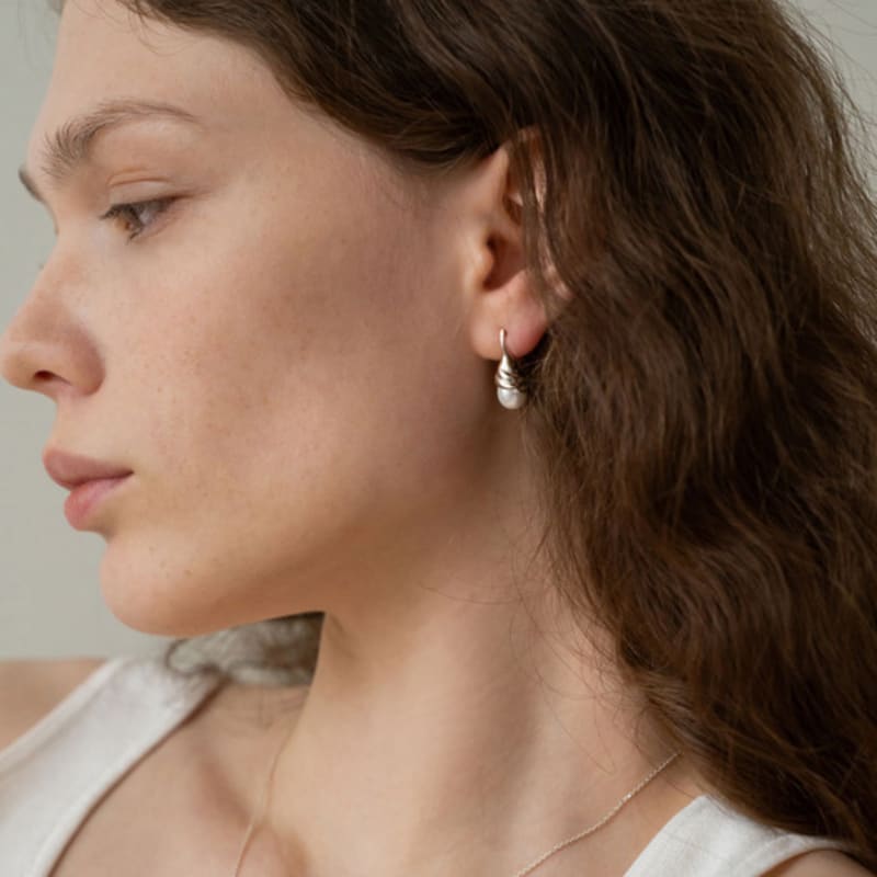 Boucle d'oreille Aube de moi Torsion Perle