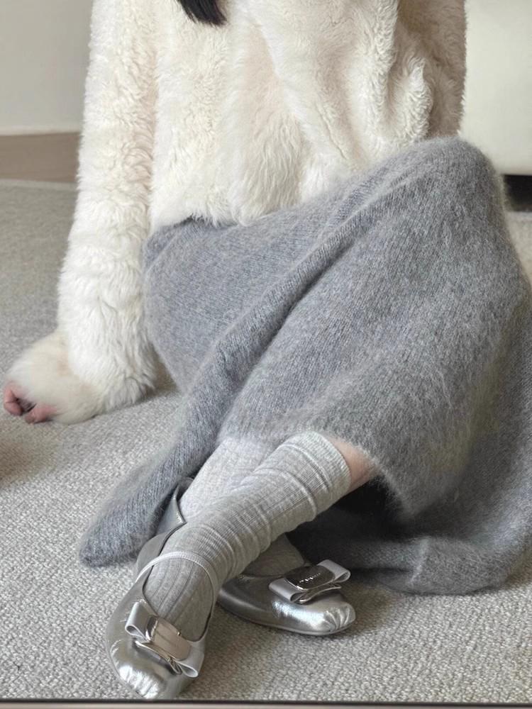 

2025 Women s Gray Knitted A-Line Fishtail Skirt for Autumn/Winter One Size сірий колір