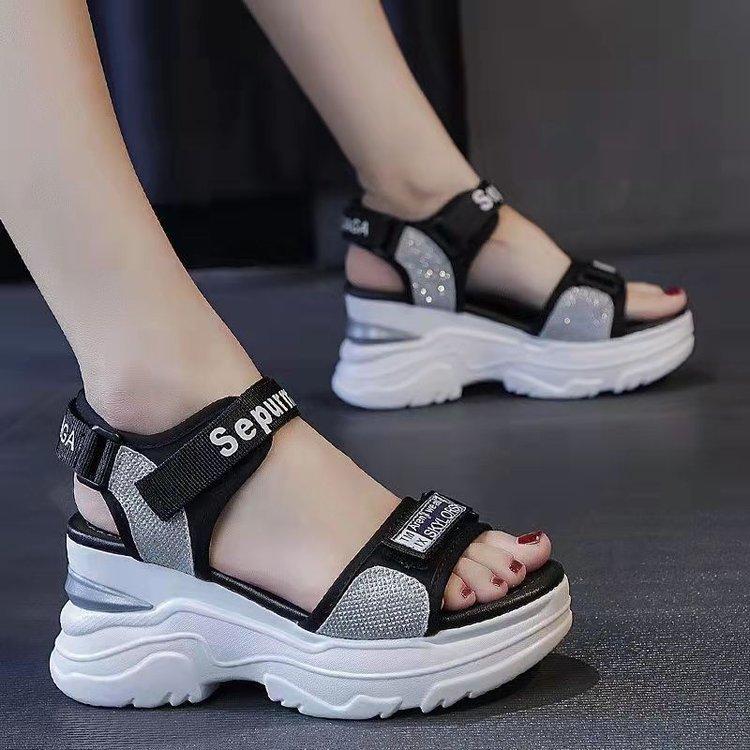Platform sports sandals women 2025 summer new Internet celebrity slope heel muffin bottom casual student Velcro Roman shoes