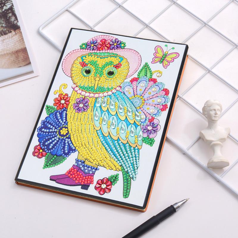A5 Business Notebook with 5D Diamond Painting, DIY Imitation Leather, B5 Meeting Record Journal, Elegant Gift.