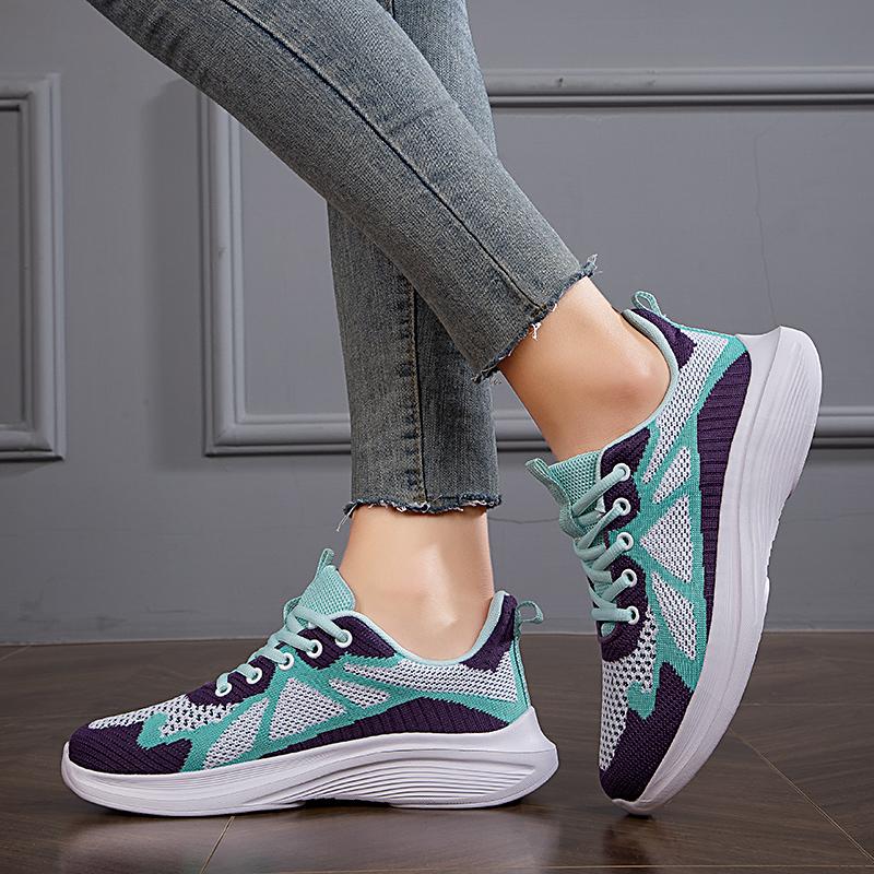 Outdoor Running Shoes Women Thick-soled Lightweight Breathable Anti-slip Shoes Women Comfortable Soft Lace-up Sports Shoes Women