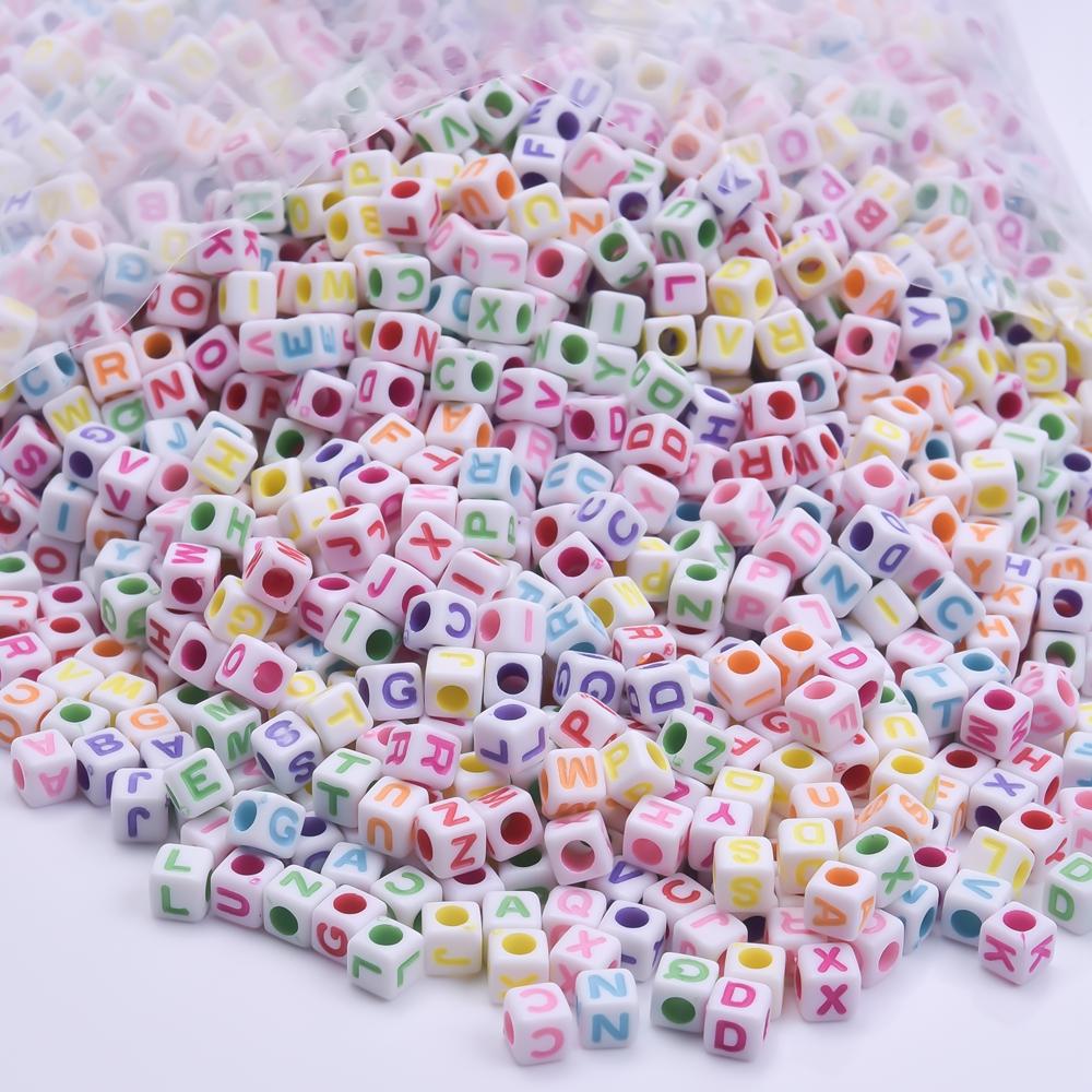 

Mixed Acrylic Color 26 Initial Letters Big Hole Beads For Jewelry Making Supplies White Block Spacer Bead DIY Bracelet Materials Random Mix 50pcs