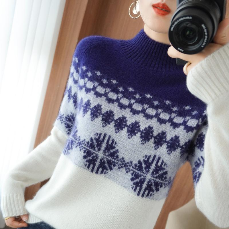 

Женский свитер с полувысоким воротником и цветными блоками для осени и зимы. Новый облегающий кашемировый свитер, уменьшающий возраст. Модный и универсальный базовый свитер. XXL синий