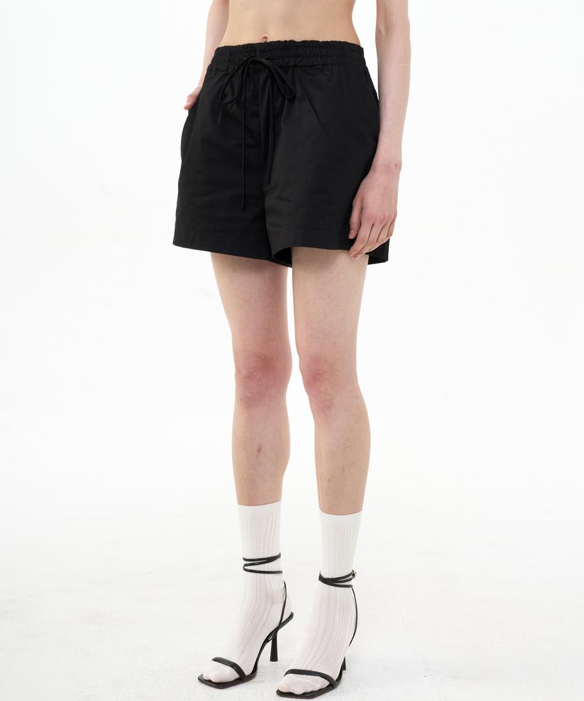 Bikwaieos Banded Cotton Shorts_Black