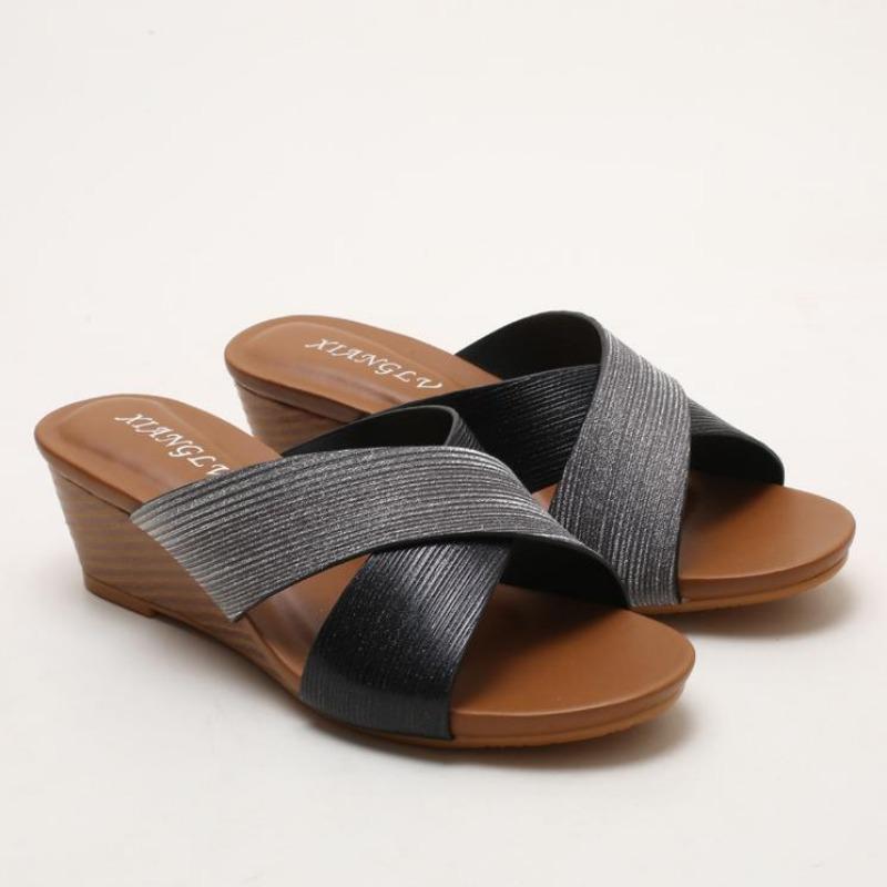 Fashion Women Flip Flops Slippers Summer Shoes Comfy Platform Ladies Casual Sandal Multi Choices Breathable Soft Bottom Zapatos De Mujer