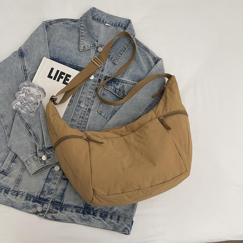 

Popular winter new women s large-capacity dumpling bag light crossbody shoulder underarm bag simple classic crossbody bag хаки
