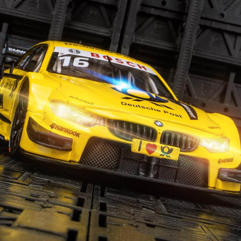 AAAON1 1:24 BMW M4 DTM Alloy Racing Car Model Diecasts Simulation Metal Toy Vehicles Car Model Collection Kids Toys Gift F193