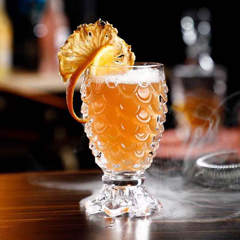 Lead-Free Embossed Mermaid Glass Cup with Fish Scale and Pineapple Design for Beer, Juice, or Water