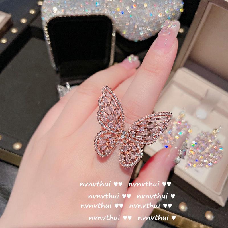 Bright Streamer Peach Gemstone Butterfly Ring, Plated With 18K Gold Crimson Zircon Butterfly Dance Floral Opening Ring Bracelet the opening is adjustable