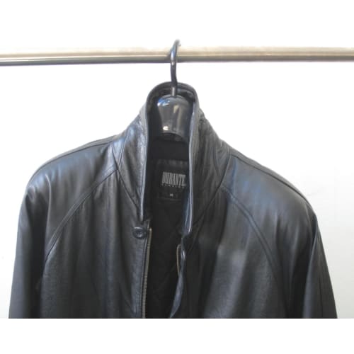 Sawafuji Coat Hanger, Black, 68mm Shoulder Thickness, Made In Japan, Shape-Retaining, Stylish, Space-Saving, Wall-Mounted, Rotating, for Leather Jacke