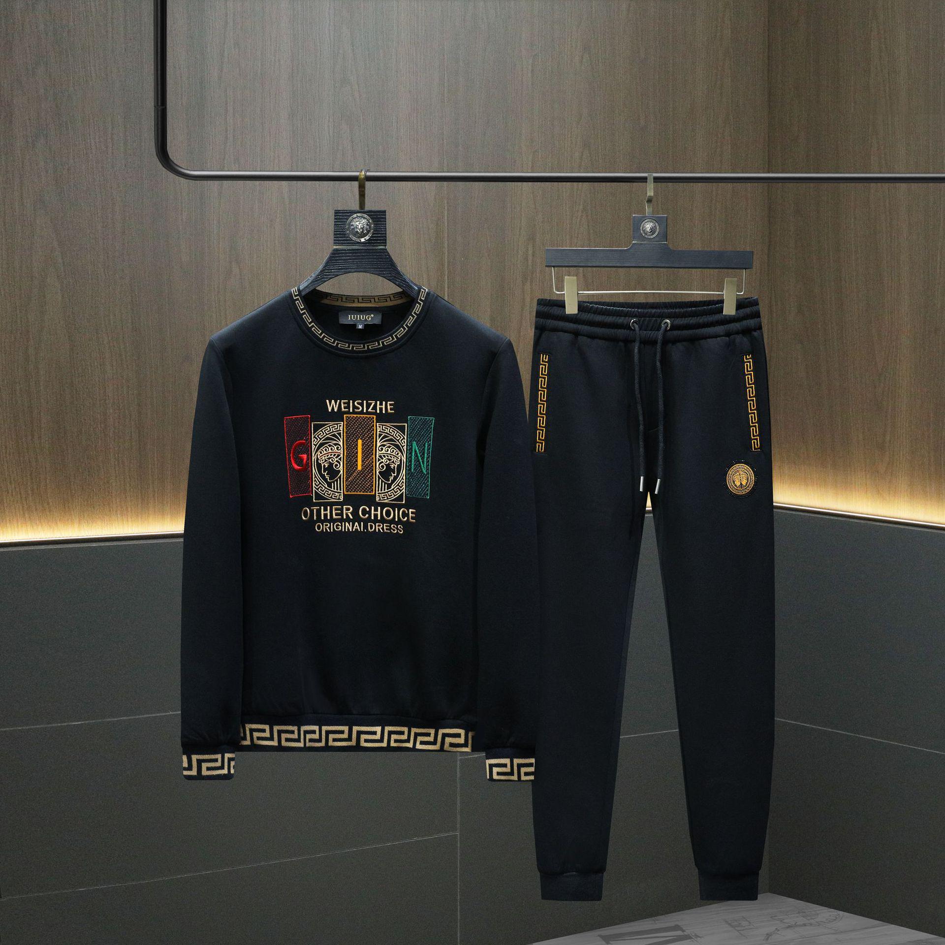 

Мужской вышитый худи и джоггеры - Осенний повседневный тренд 4XL