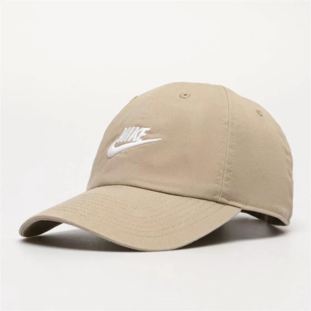 

Club Unstructured Futura Wash Cap FB5368-247 beige