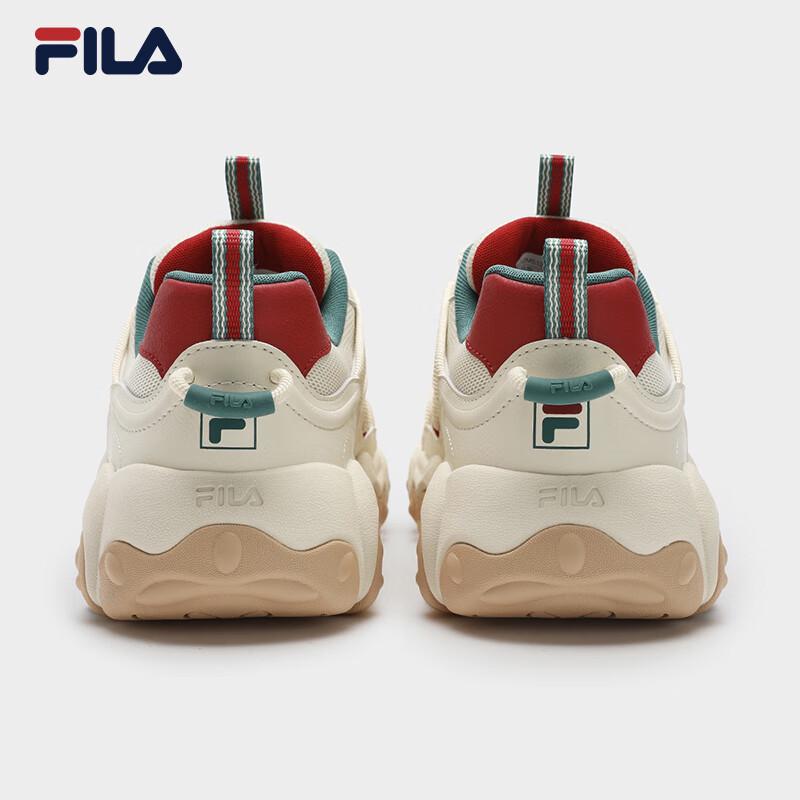 Fila Men's Claw 6th Gen Dad Shoes