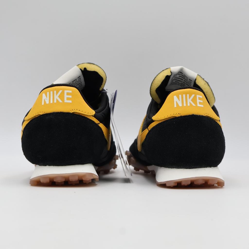 IM8658-003 Nike Waffle Racer "Black/University Gold" (Men's)