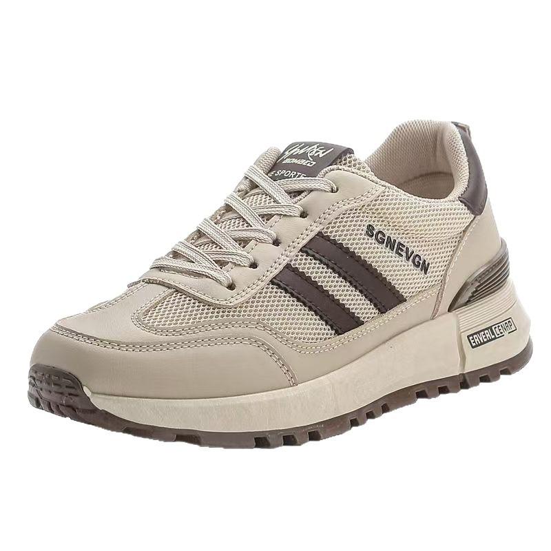 New Breathable and Versatile Sports Shoes, Casual Shoes, Lightweight and Soft-soled Dad Shoes