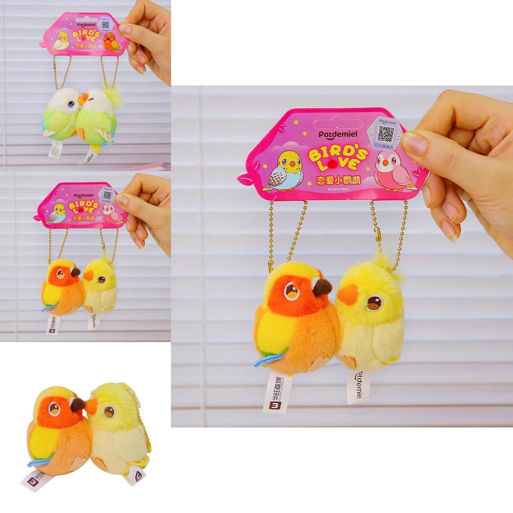 Plush Parrot Keychain With Magnetic Attachment For Gift And Decoration
