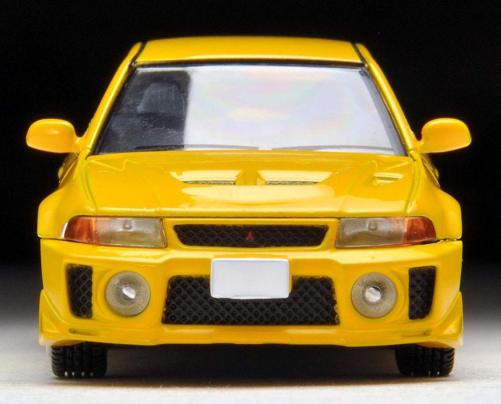 Tomica Limited Vintage Neo Scale Mitsubishi Lancer GSR Evolution V Finished Model 1/64 LV-N187a (Yellow) -