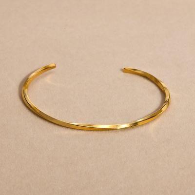 Vnox Chic Mobius Cuff Bangle Bracelets Women Men,Gold Color Waterproof Thin 4MM Stainless Steel Twisted Wristband Gift Jewelry