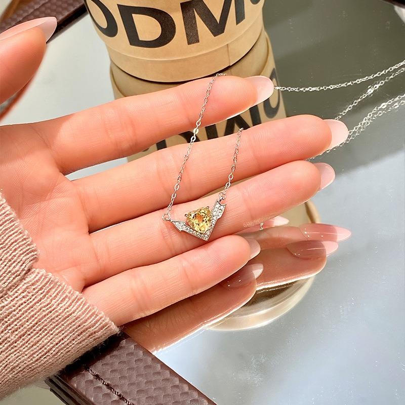 S925 Sterling Silver Arrow Through Heart Necklace Peridot Crystal Stone Cupid Collarbone Chain Valentine's Day Birthday Jewelry Gift for Women