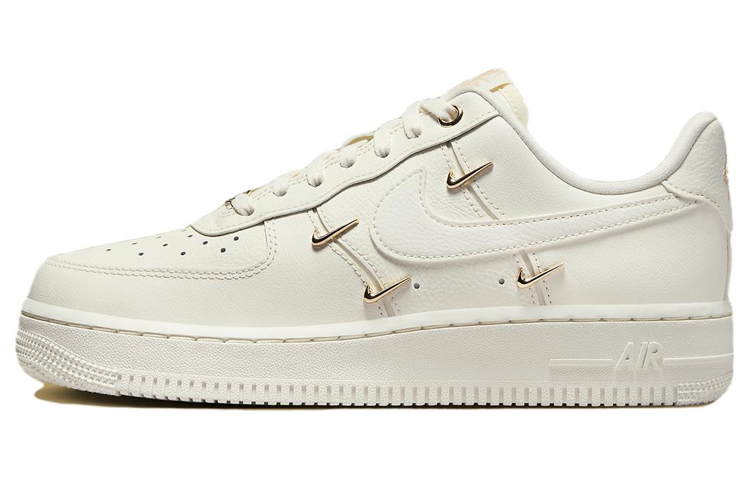 

Nike Air Force 1 07 Lx Cn Sail Gold Mini Swooshes Women s FV3654-111 38.5