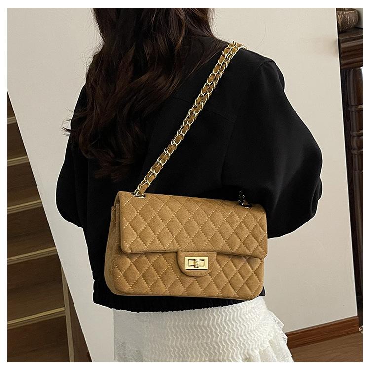 1Pc Ersatile Fashion Niche Large-capacity Tote Bag New Chain Diamond Shoulder Bag High-end Small Fragrant Messenger Bag
