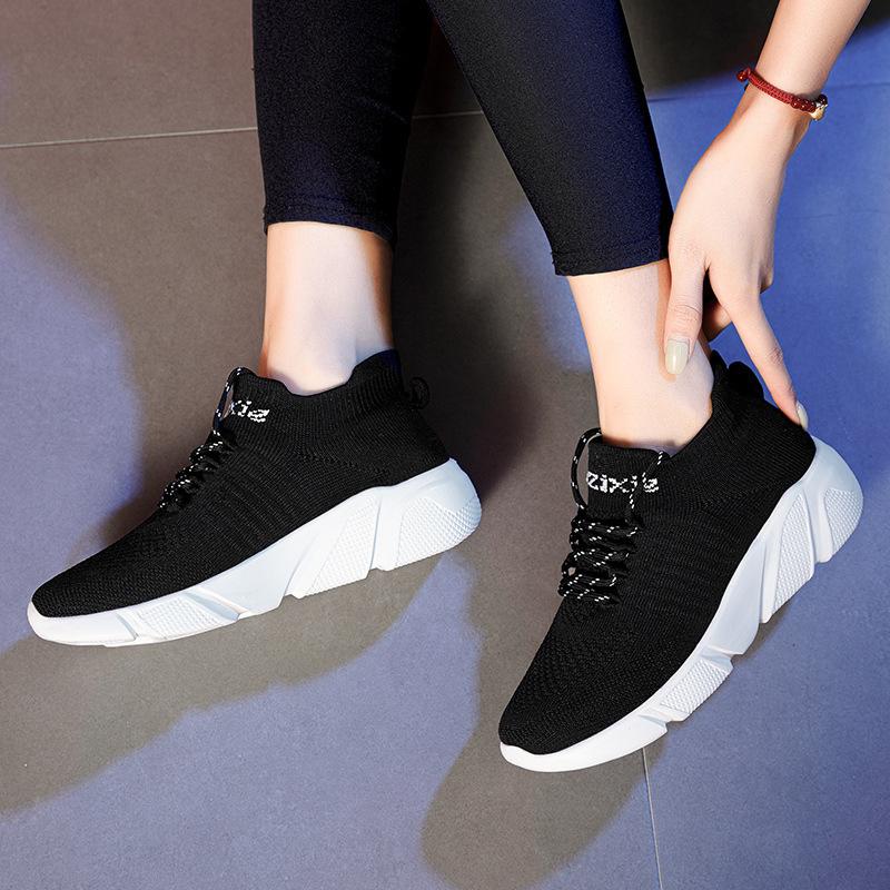 

New sports shoes women s shoes summer fly-woven elastic socks shoes men s knitted soft-soled running shoes fashion lazy shoes 35