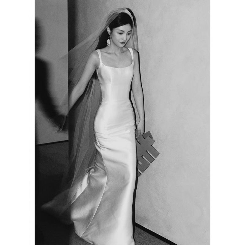 

Новое атласное свадебное платье на подтяжках, силуэт «рыбка», облегающее, для регистрации, маленькое платье, невеста, свадьба, помолвка, приветственное легкое свадебное платье White XS