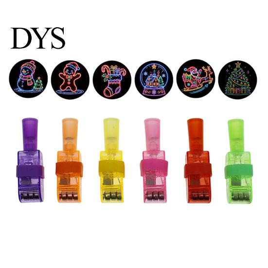 Portable Projection Gadgets Christmas Finger Projector Light, Mini Patterns LED Toy for Kids, Interactive Play Toys Light Up Ring Xmas Party Supplies