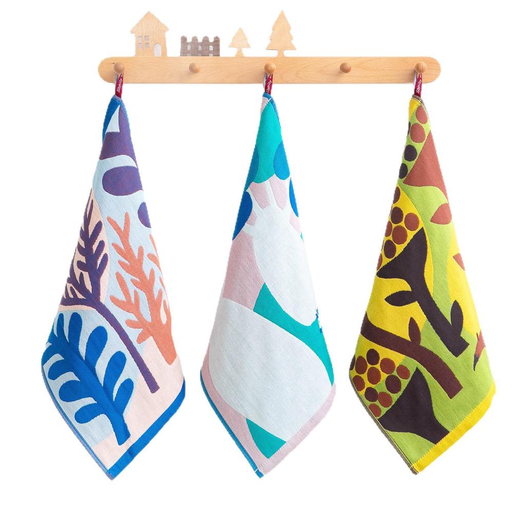 Enlarged Soft 3-Piece Cartoon Cotton Gauze Towel Set, 4-Layer, with Hanging Rope, for Baby and Child Face Washing