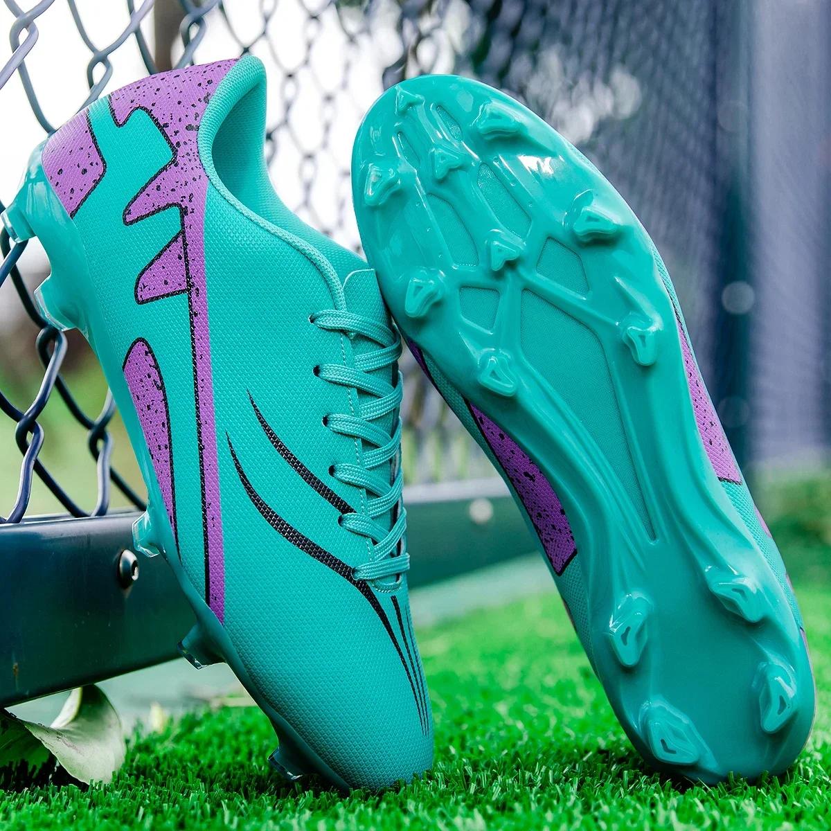 

New Men Football Boots Match Non-Slip Boys Ankle Soccer Shoes Professional Comfortable TF/FG Sneakers Match Sports Shoes Unisex 35