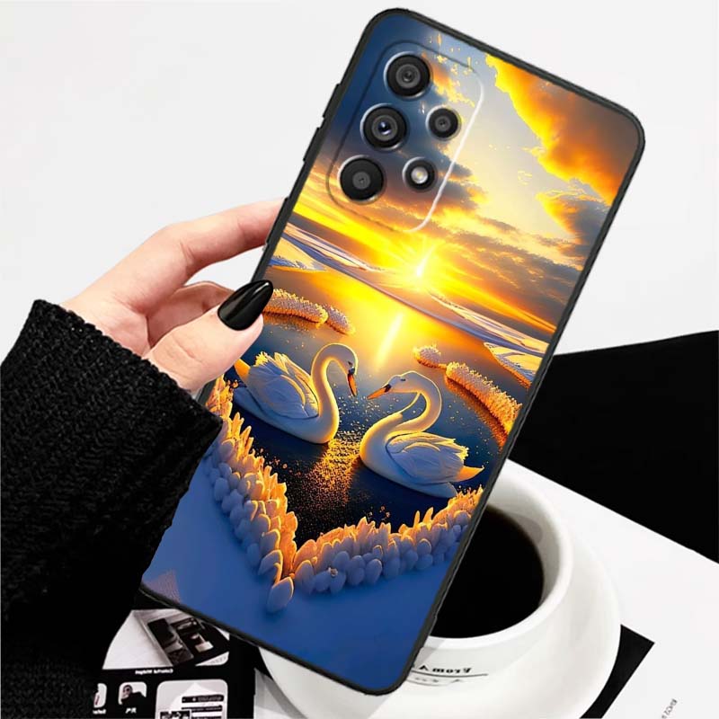 Cartoon Anime Duck Pattern For Samsung A73 A72 A71 A55 A54 A53 A52 A51 A13 A22 A16 A15 A12 A14 A26 A07 5G Black Phone Case