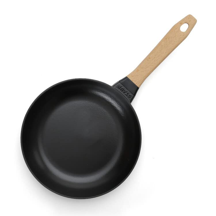 STAUB 24cm Enamel Frying Pan with Wood Handle, NUEVA SARTEN MANGO DE MADERA Redonda, 40511-951, Black, Perfect for New Homes [Parallel Import]