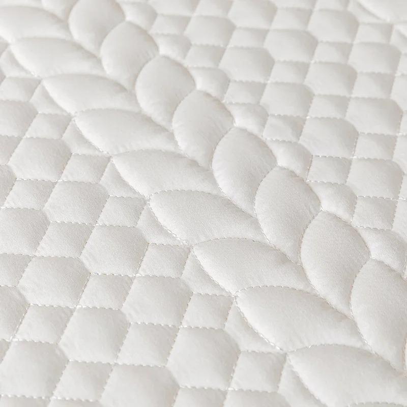 100% Waterproof Mattress Protector Cover, Cotton Fitted Sheet Hypoallergenic, Breathable, Smooth, 3D Air Fabric Bed Pad Cover