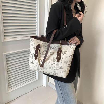 New High-end Women's Bags  Trendy Light Luxury Shoulder Bags  Large Capacity Commuting Retro Light Luxury Tote Bags