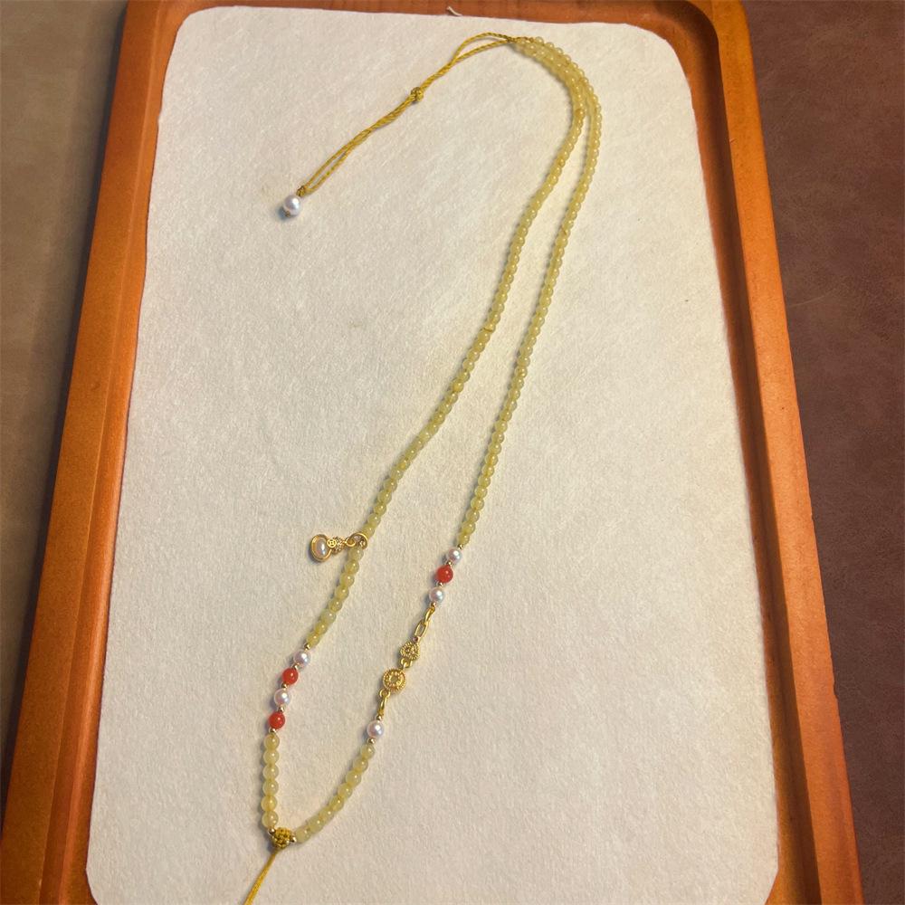 

Natural Yellow Rutilated Quartz Bead Gourd Pendant Necklace with Eight Treasures Compass and Hand-Woven Rope Rope