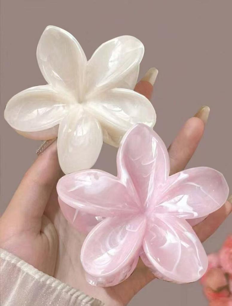 2 summer frangidrome hairpins for blending flowers, shark hairpins for sweet back of the head