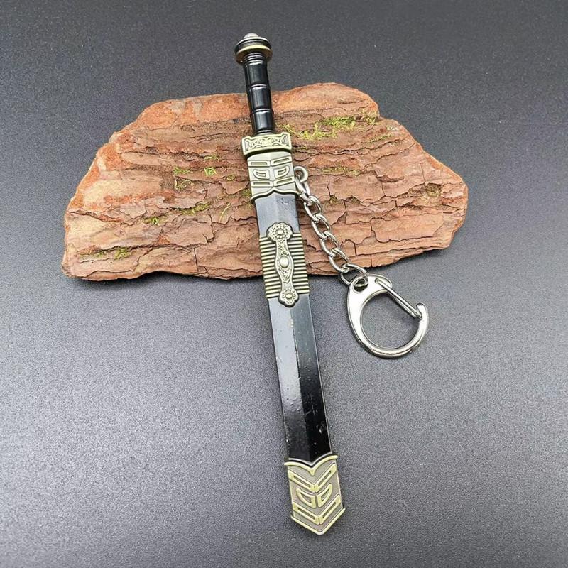 Katana Sword Pendant Keychain Mini cutlery Model with Sheath Toy Knife Metal Anime Key Ring Ornament Purse Charm Accessories