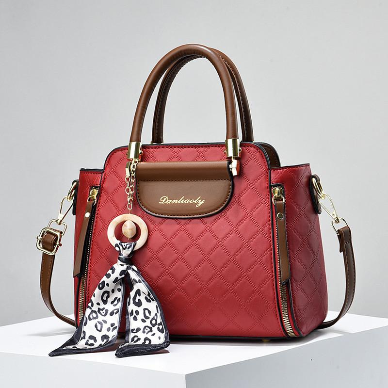 Stylish Large Capacity Pu Handbag For Women Ideal For Autumn And Winter Seasons