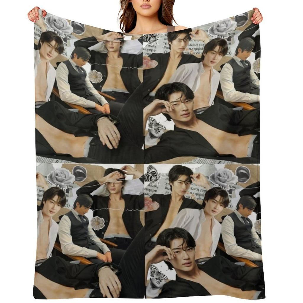 Byeon Woo-seok Throw Blanket Hair Sofa Furrys wednesday Blankets