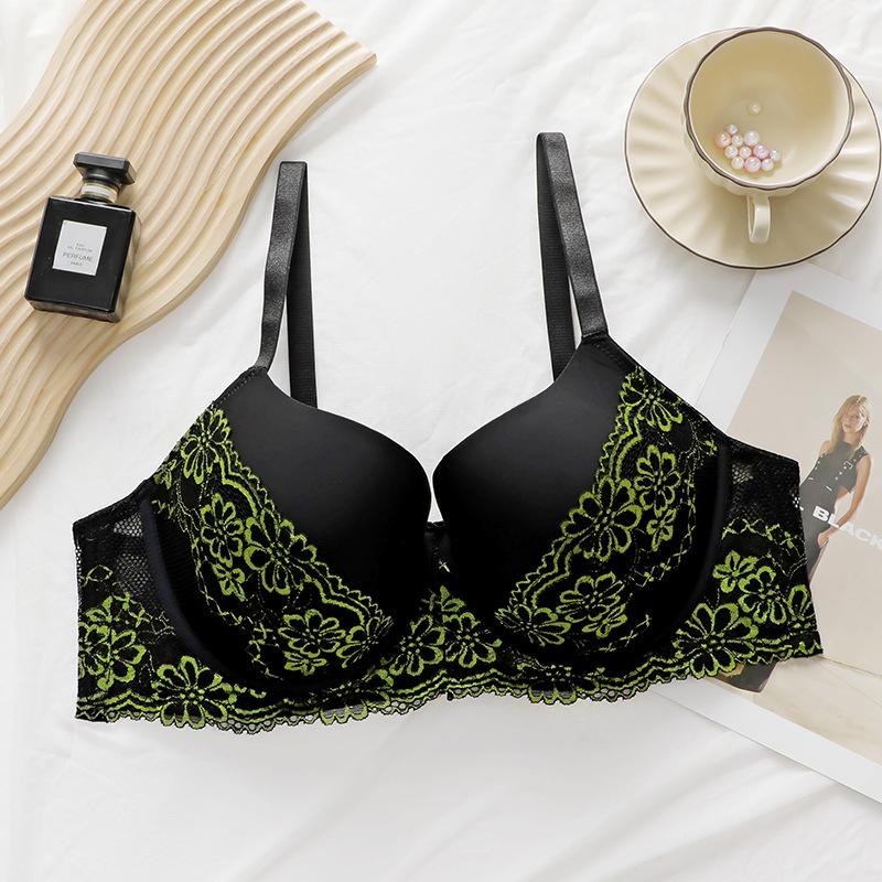 Sexy europäische und amerikanische große Brüste mit Bügel-BH