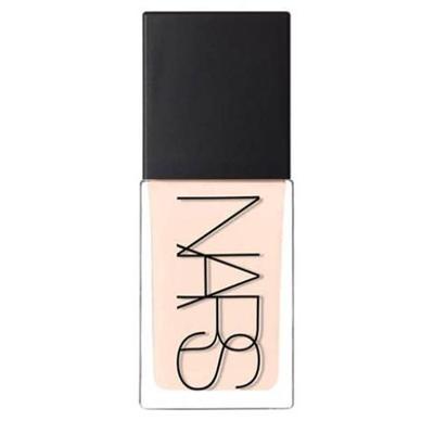 Işık Yansıtan Fondöten 02164 (30mL)