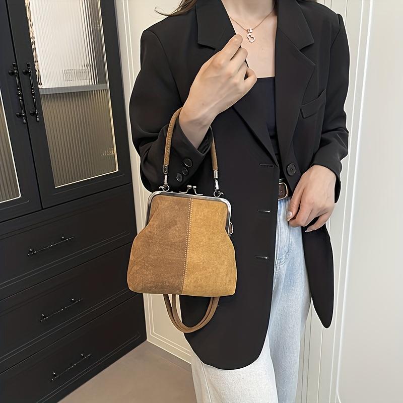 Retro-style color-blocked handbag/crossbody bag with adjustable shoulder strap, suitable for everyday use, and a perfect gift.