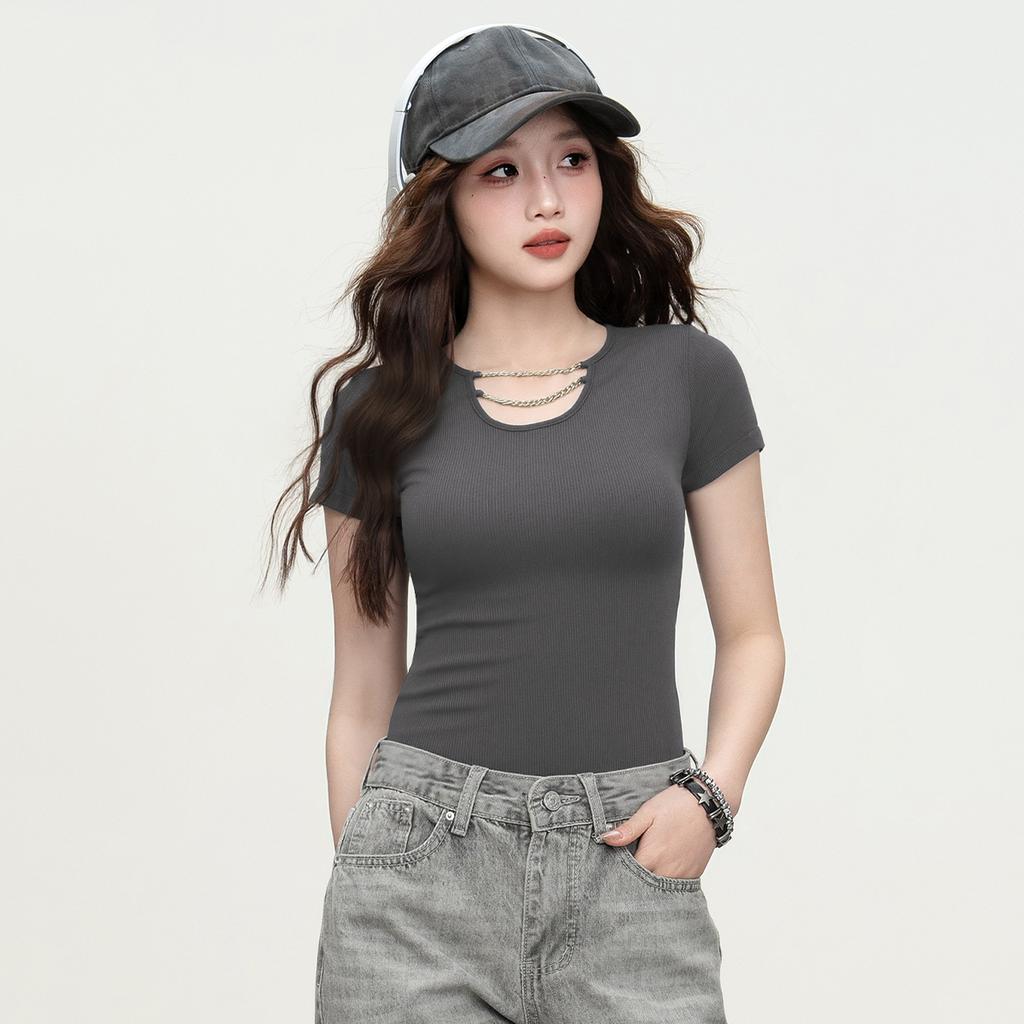 Summer trendy design chain t-shirt regular short sleeved slim fit short top for women cool