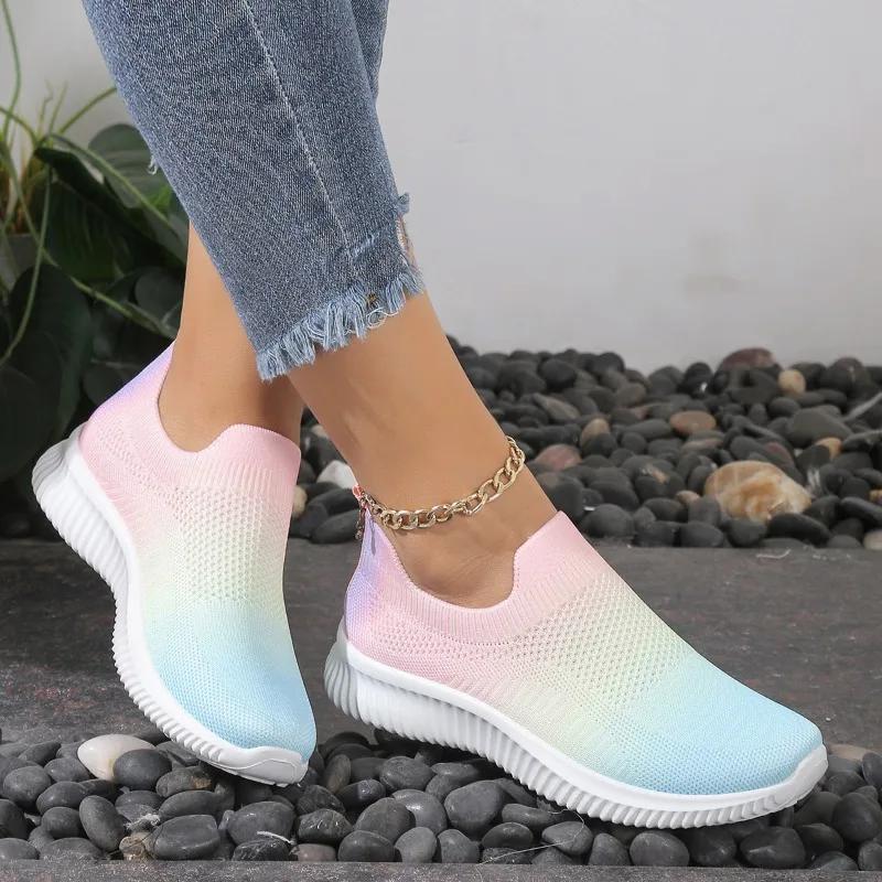 Fashion Gradient Color Women Flats Shoes Breathable Mesh Platform Sneakers Slip on Soft Ladies Casual  Women Shoes Tennis Flats