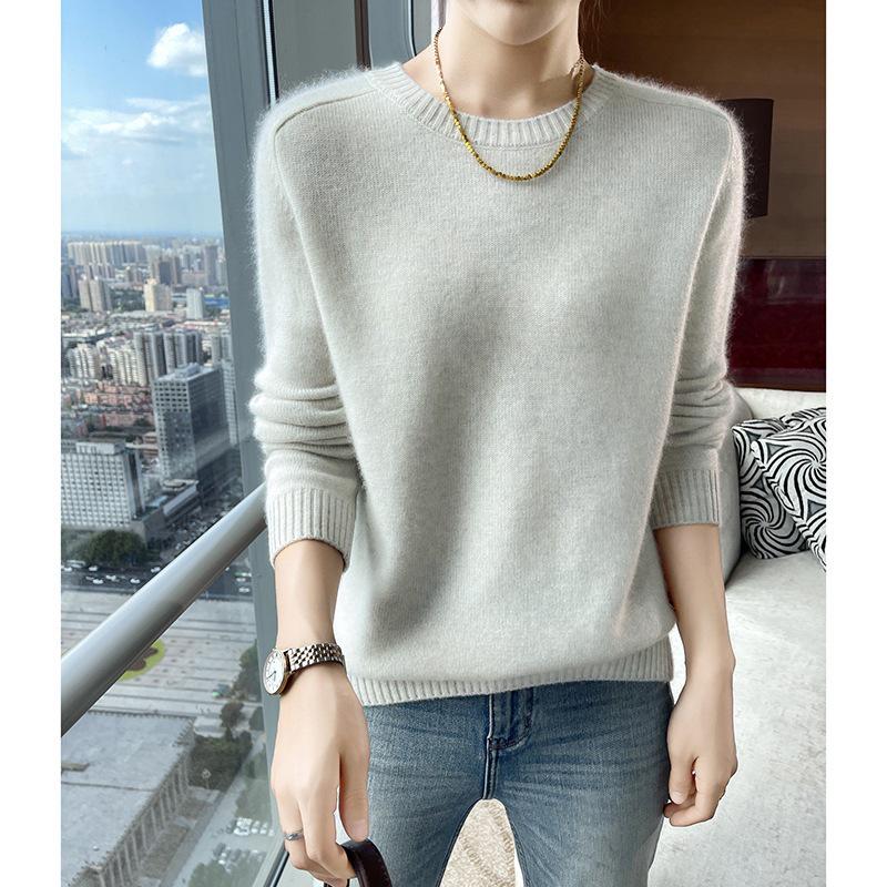 Double-Strand Thickened Cashmere Women's Long Sleeve Sweater - Plain Color, Round Neck, Autumn/Winter Base Layer.