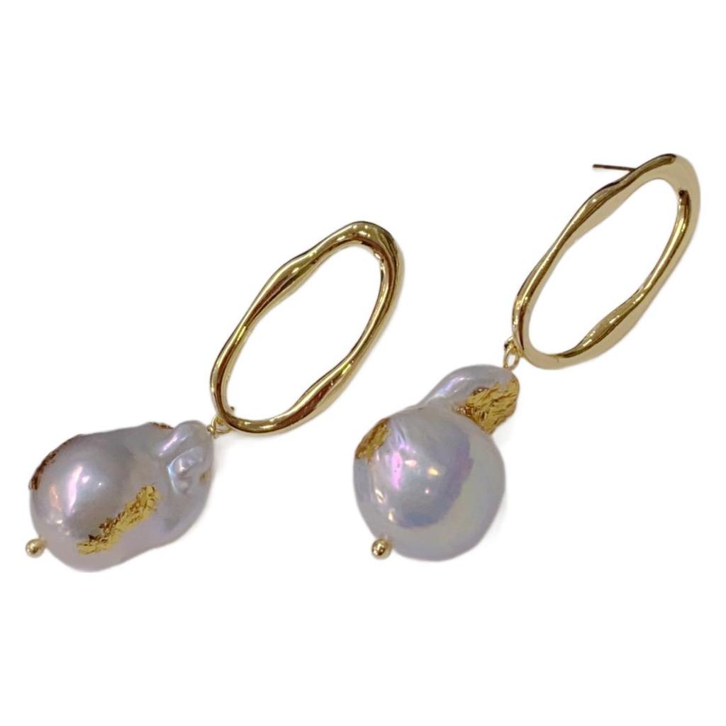 Unique gold foil design natural wrinkle Edison pearl earrings light luxury ear jewelry 2024 tide foreign gas stud earrings