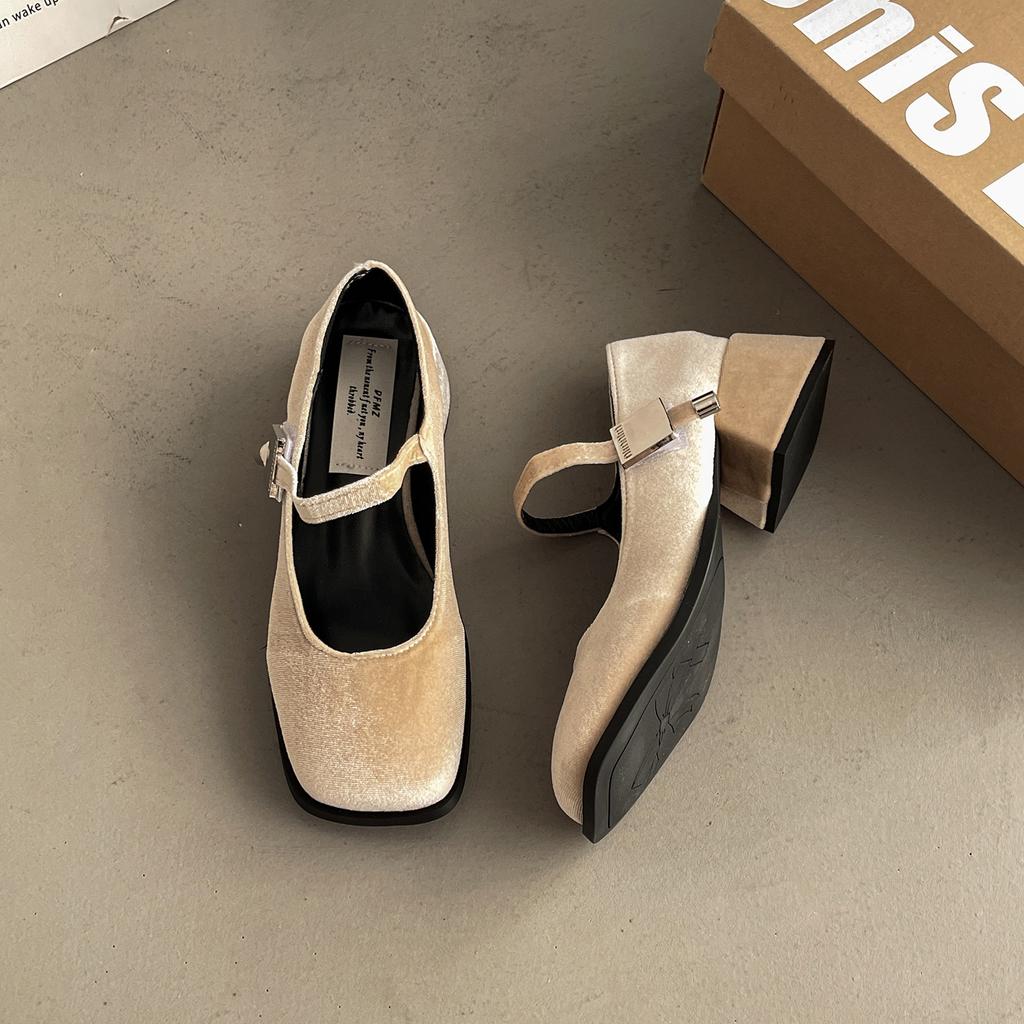 Fashion square head thick heel Mary Jane shoes new one-word buckle temperament high heels with skirt women's single shoes