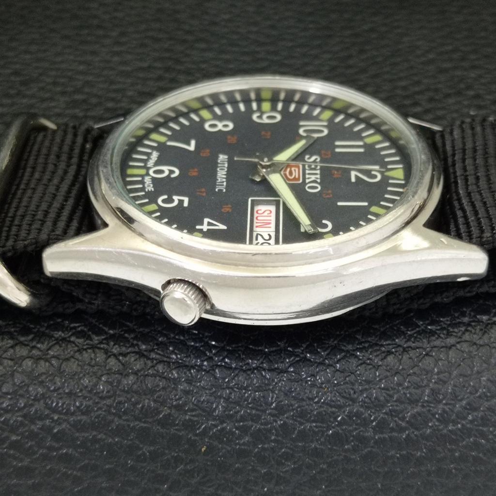 Seiko 5 AUTOMATIC 7S26A JAPAN MENS VINTAGE BLACK COLOR DIAL WATCH A701650-5 R206c-a701650